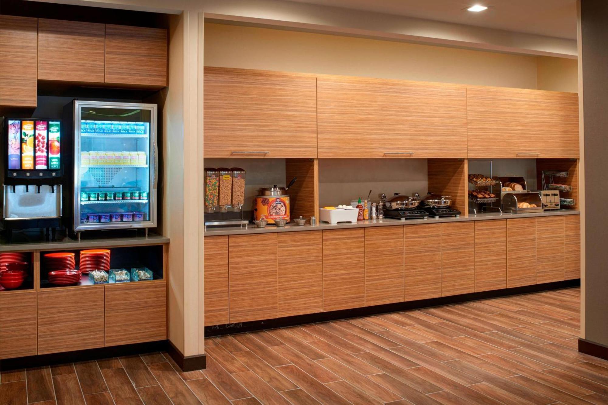 Towneplace Suites By Marriott Grand Rapids Airport Cascade Luaran gambar