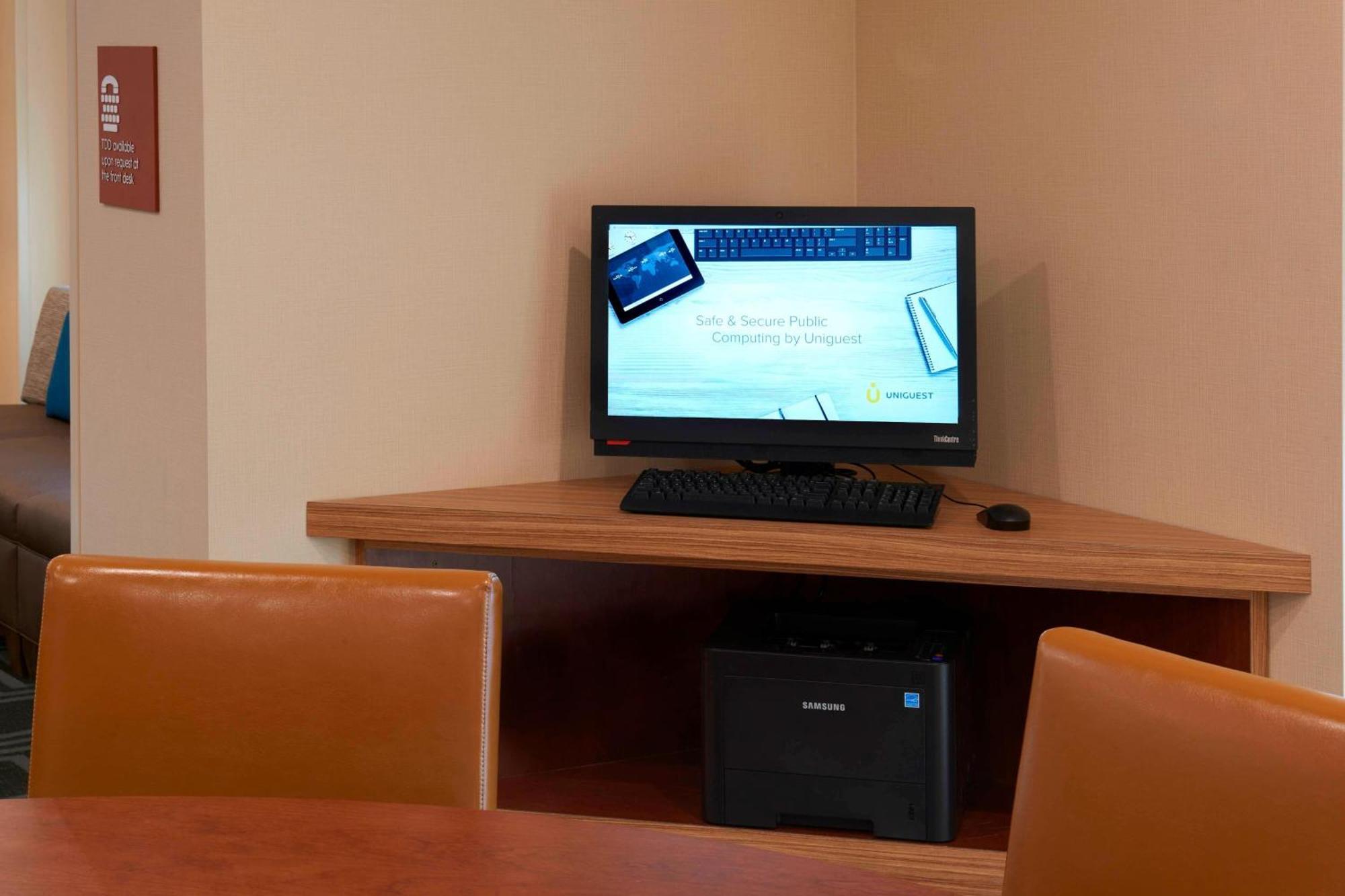 Towneplace Suites By Marriott Grand Rapids Airport Cascade Luaran gambar
