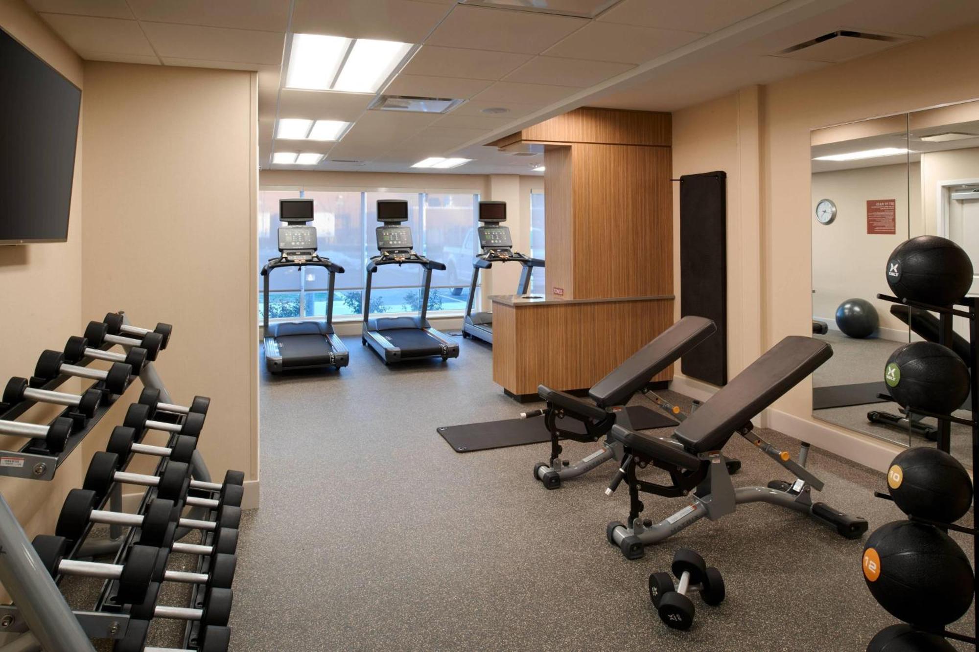 Towneplace Suites By Marriott Grand Rapids Airport Cascade Luaran gambar